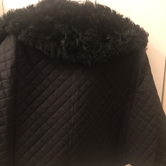 COPY - Becken Quilted Cotton and Shearling Capelet - Picture 8 of 8